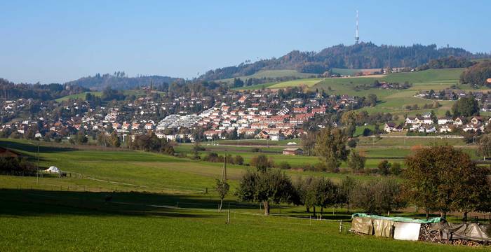 Lotissements dans un paysage campagnard