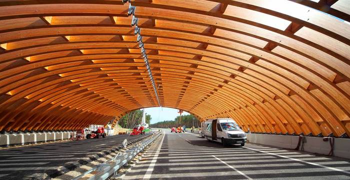 Holz-Wildtierbrücke © René Legrand