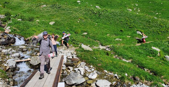 Freiwillige beim Ausbildungskurs am 11. Juni 2022.  © Pro Natura Graubünden