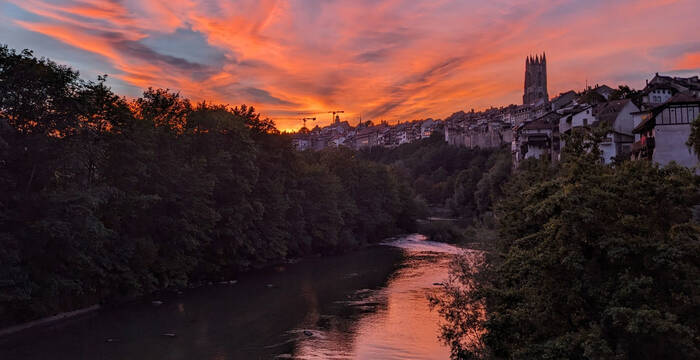 Sarine au crépuscule