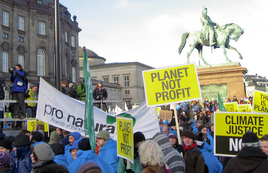 Demonstration von FoEI an der Klimakonferenz 2009 in Kopenhagen © Matthias Sorg