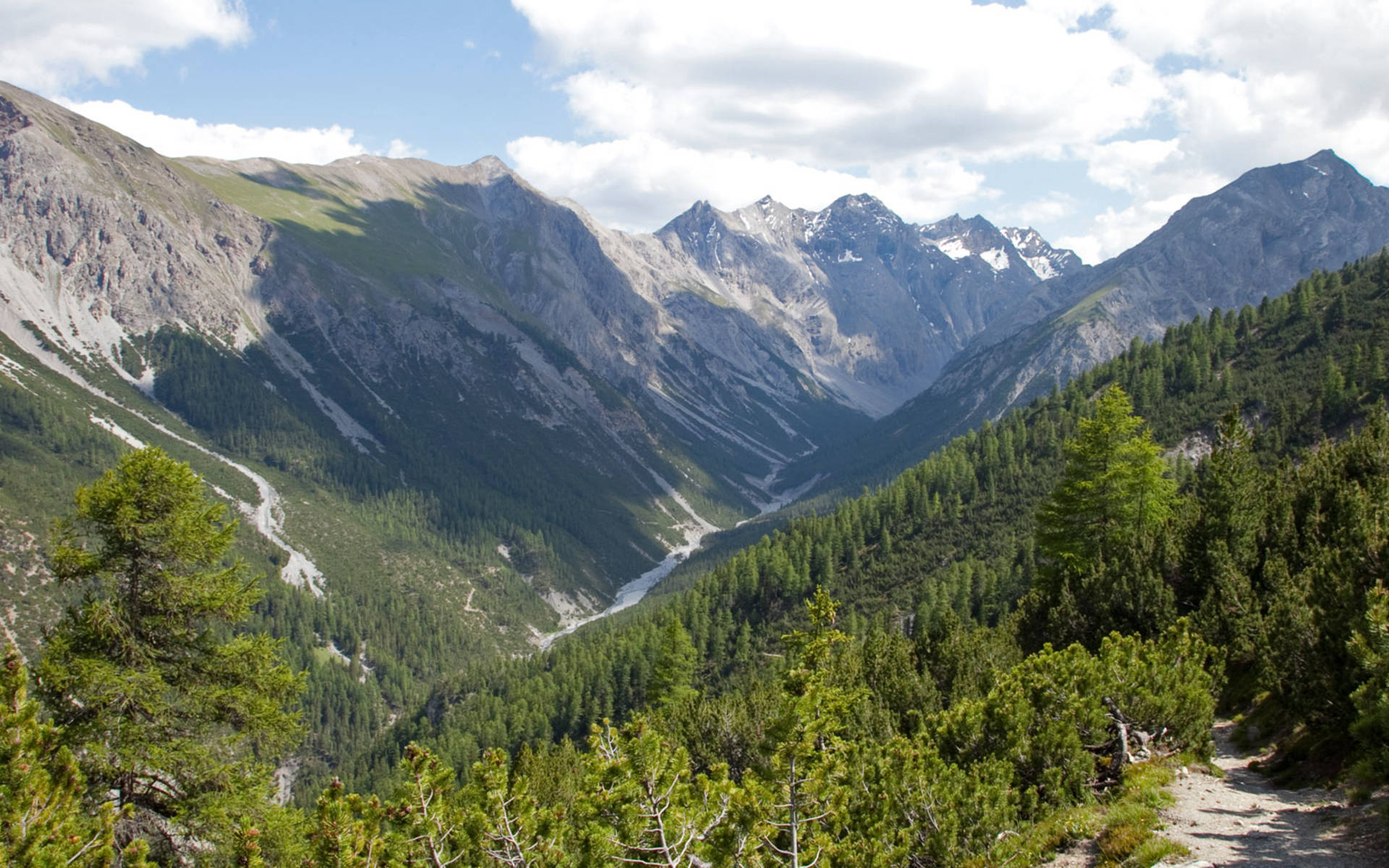Das wilde Val Cluozza, im Herzen des Nationalparks
