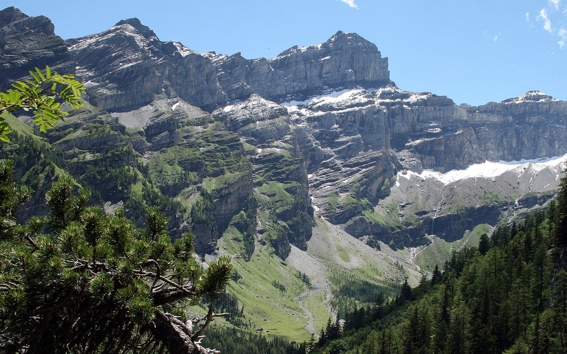 Ferienarbeitswoche im Naturschutzgebiet Vallon de Nant, Bex, Waadt. © Antoine Burri, Pro Natura Waadt