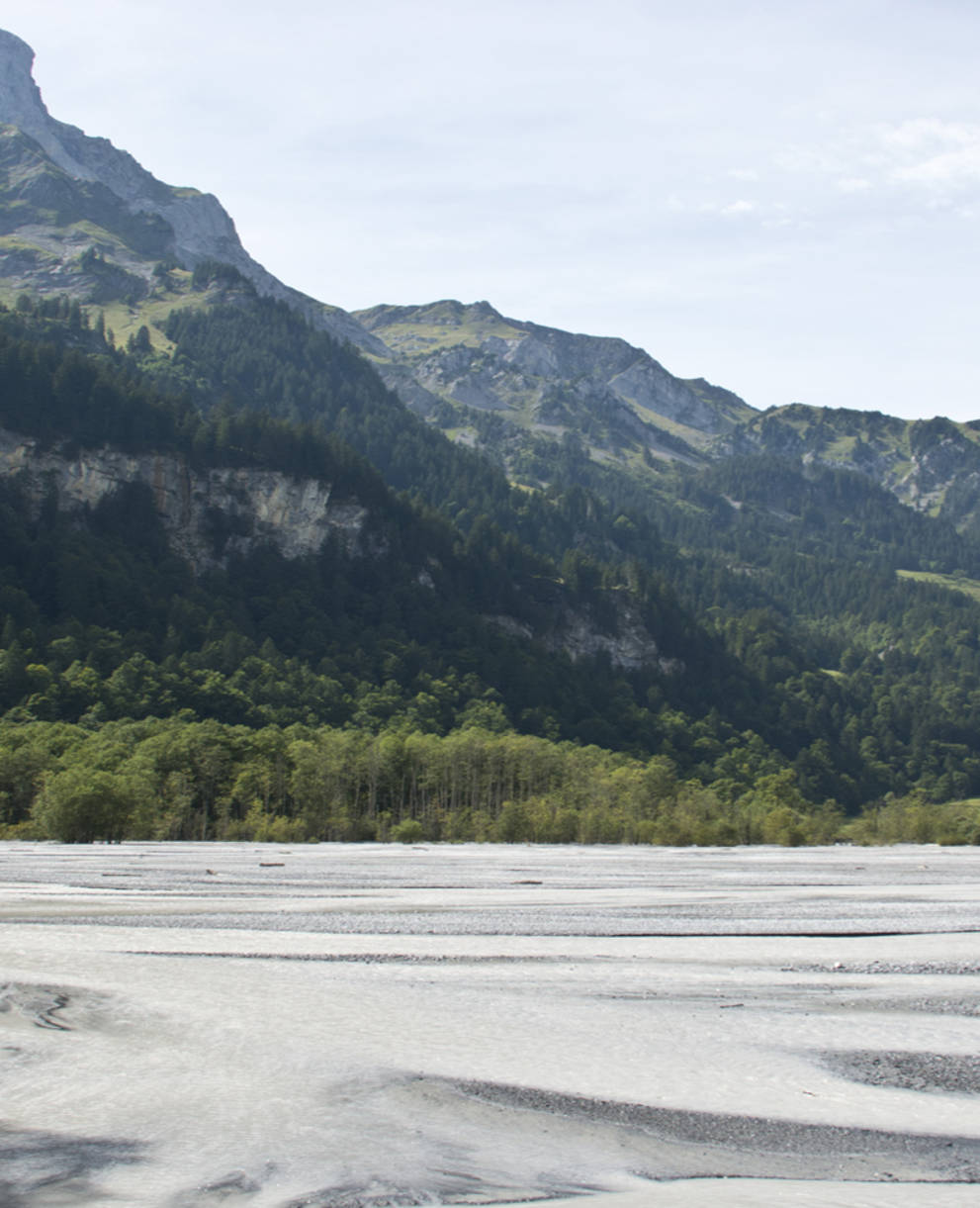 Coulées de débris dans la vallée du Kiental