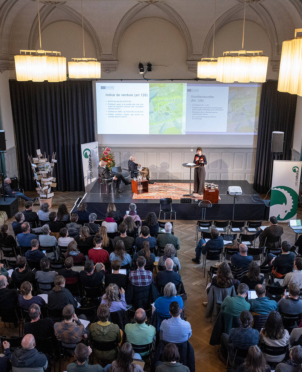 Podium der Bodentagung von Pro Natura im 2025 