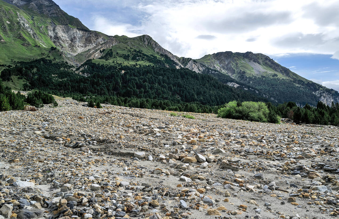 Murgang unterhalb des Lukmanierpasses