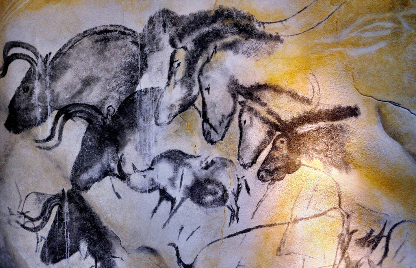 Höhlenmalerei aus der Chauvet-Höhle um 31.000 v. Chr. (Nachbildung) 